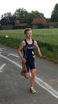 Hessenmeisterin der Triathlon-Mitteldistanz heißt Lisa Gerß