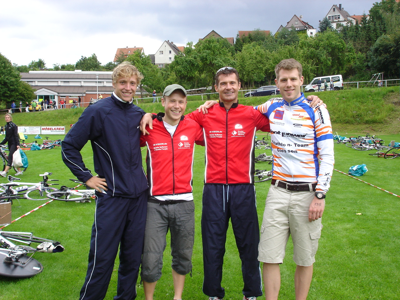 Hervorragender 2. Platz für das Triathlon-Team Giessen II in der zweiten Hessenliga