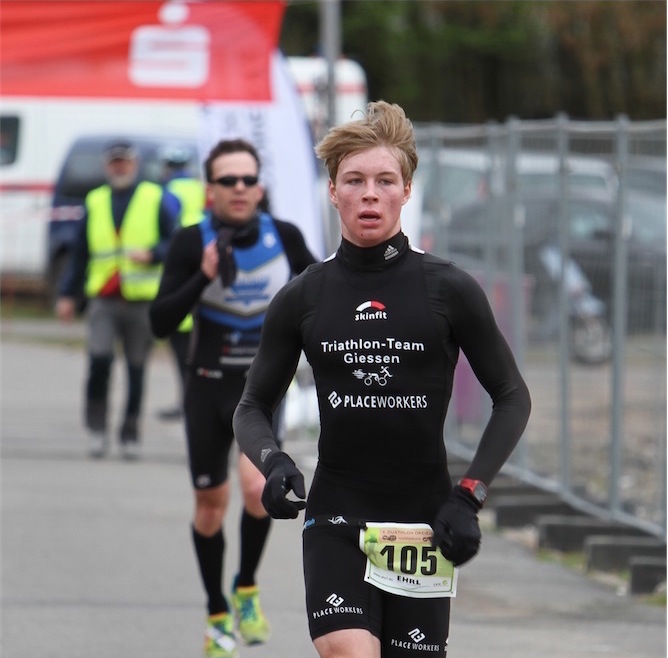 Größer testete gegen Vize-Europameister im Duathlon