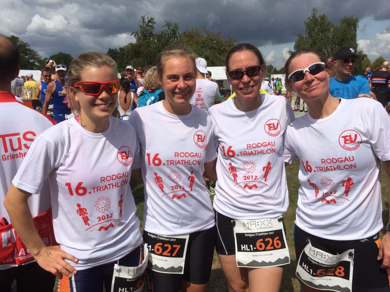 Lisa Gerß gewinnt 1.Hessenliga in Rodgau, Jannik Ortanderl läuft auf Platz 7 beim Run’n Roll for Help in Gießen