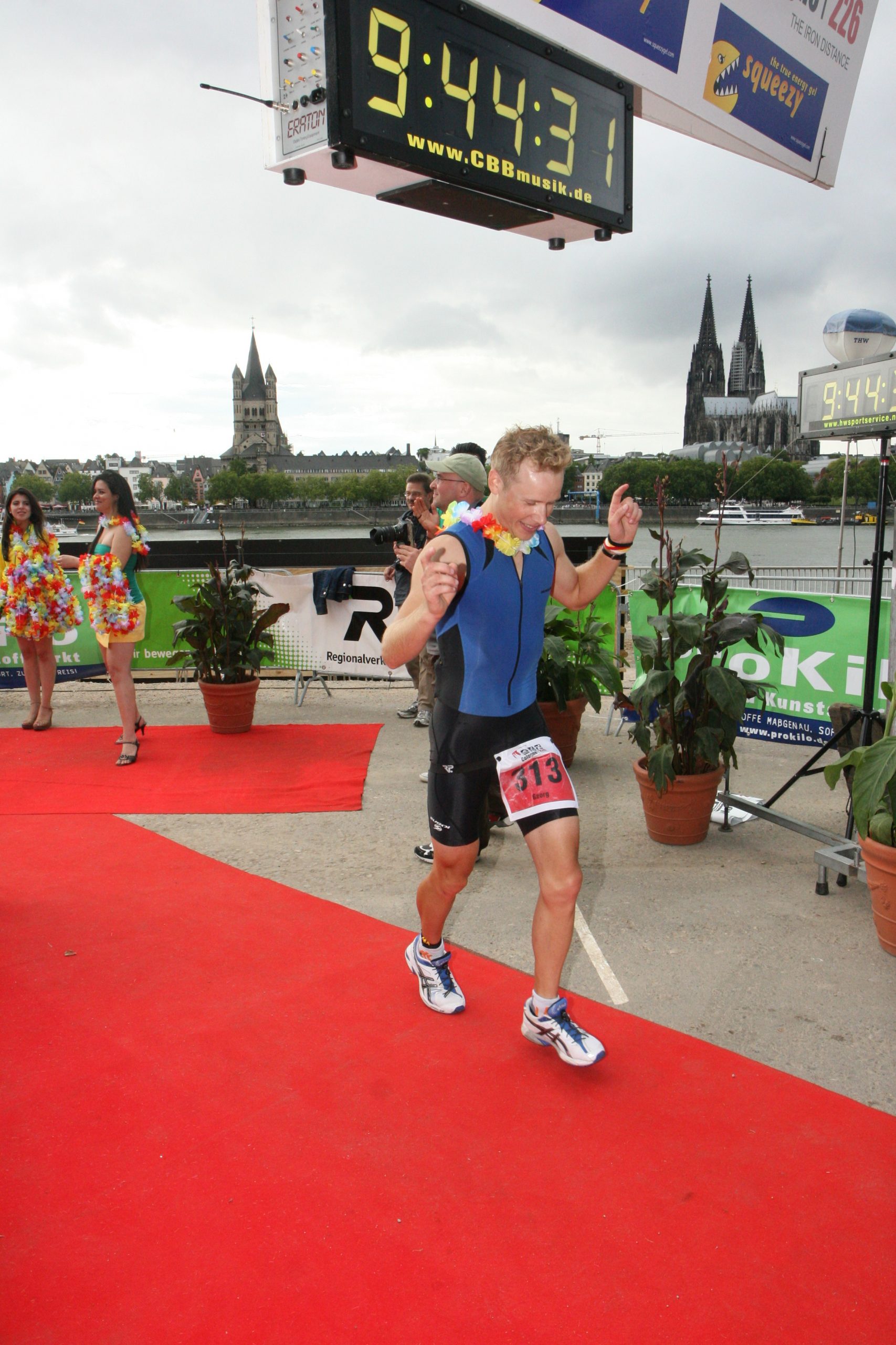 Triathlon-Team Gießen beim Köln Triathlon am Start